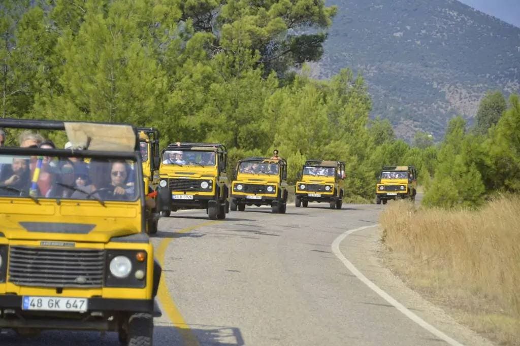 Fethiye Jeep Safari: Saklıkent Kanyonu ve Gizlikent Şelalesi